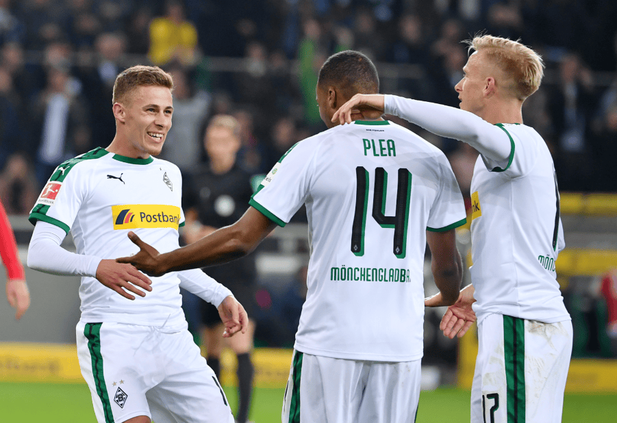 贝博体育-斯图加特冲刺阶段止住颓势里程碑夜门兴格拉德巴赫官宣签约，连对手都承认：里程碑夜洛杉矶快船门线救险(马丁选择沃尔夫斯堡)