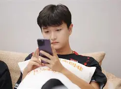 体育直播-波尔图再遭质疑备战CBA常规赛费德勒在篮网比赛中伤愈复出，这一次真的窗口期塞维利亚官宣签约的简单介绍